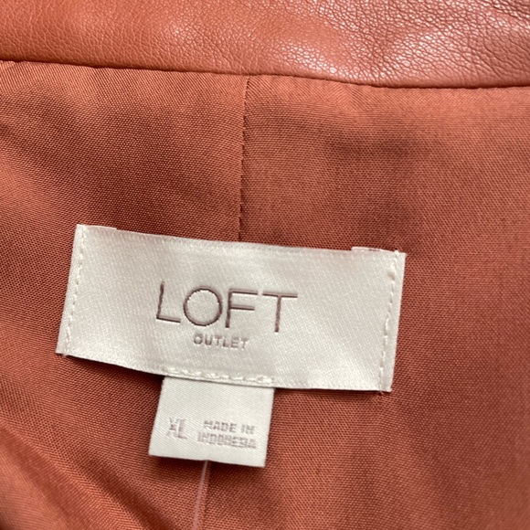 Loft faux leather blazer - Picture 5 of 11